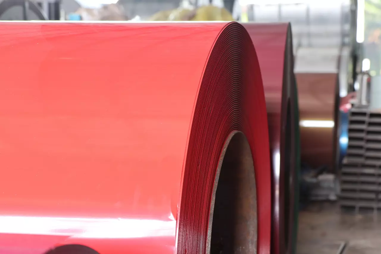 Metal sheet Coil for roof manufacturing ; metal sheet